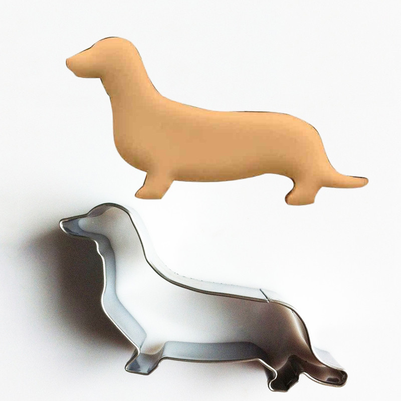 sausage dog biscuits